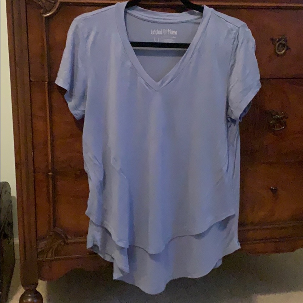 Latched Mama V-neck nursing tee Small blue